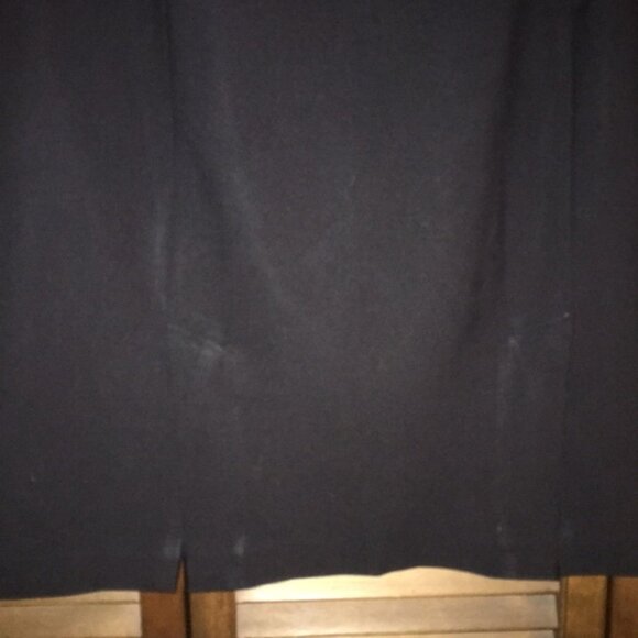 Banana Republic Black Pencil Skirt - Picture 2 of 4